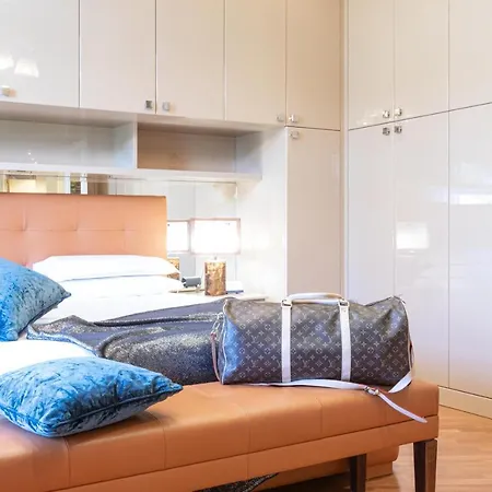Spanish Steps Hills Apartment Rome